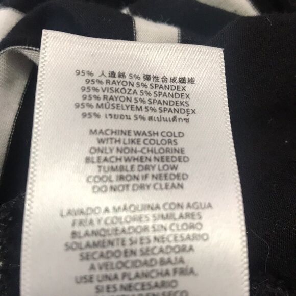 MICHAEL MICHAEL KORS SWEATER SIZE S - Picture 6 of 6